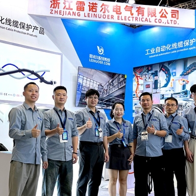 浙江雷諾爾電氣參展工博會圓滿成功，工業(yè)線纜連接保護方案收獲關注與認可